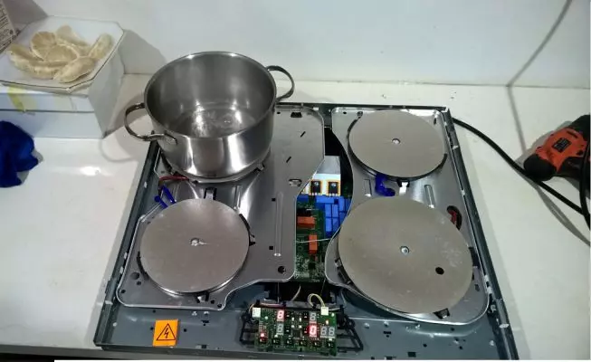 Sửa bếp từ