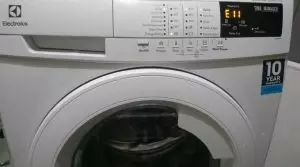 Máy giặt không xả nước